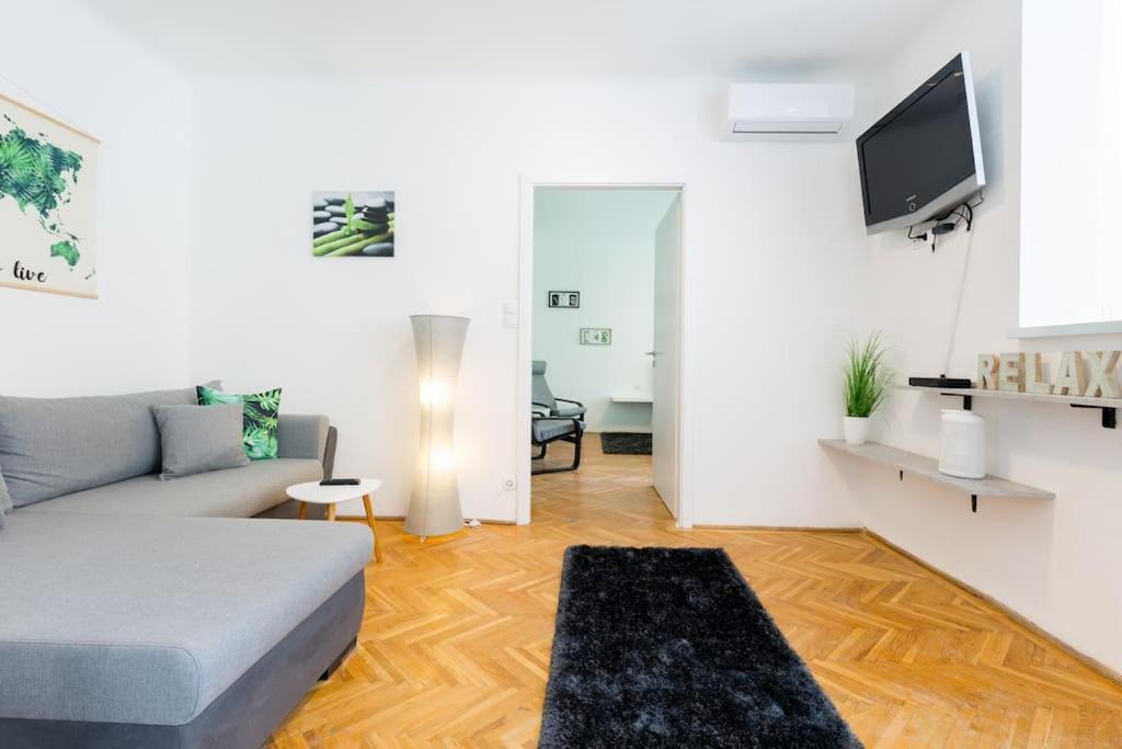 Rumbach 22 Center Apartment With Ac بودابست المظهر الخارجي الصورة